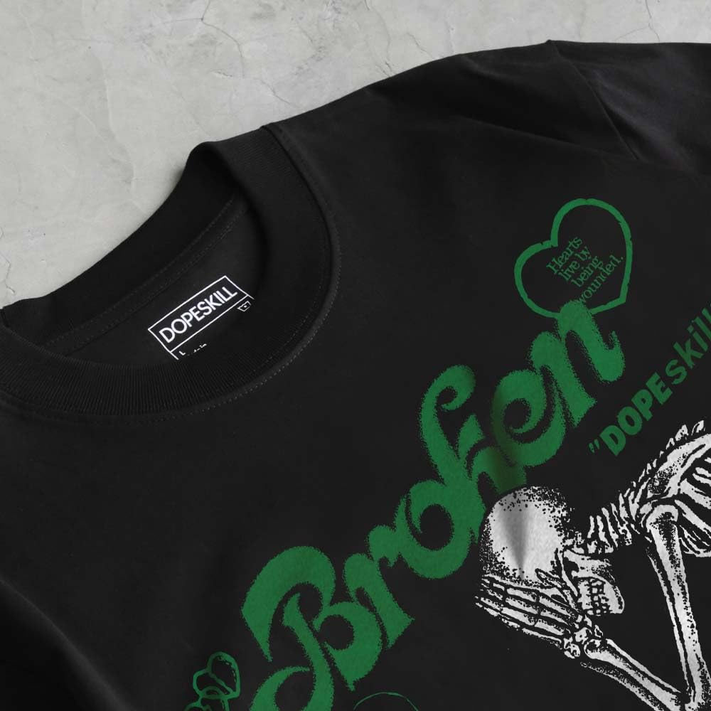 Graffiti Sneaker Matching unisex T-shirt