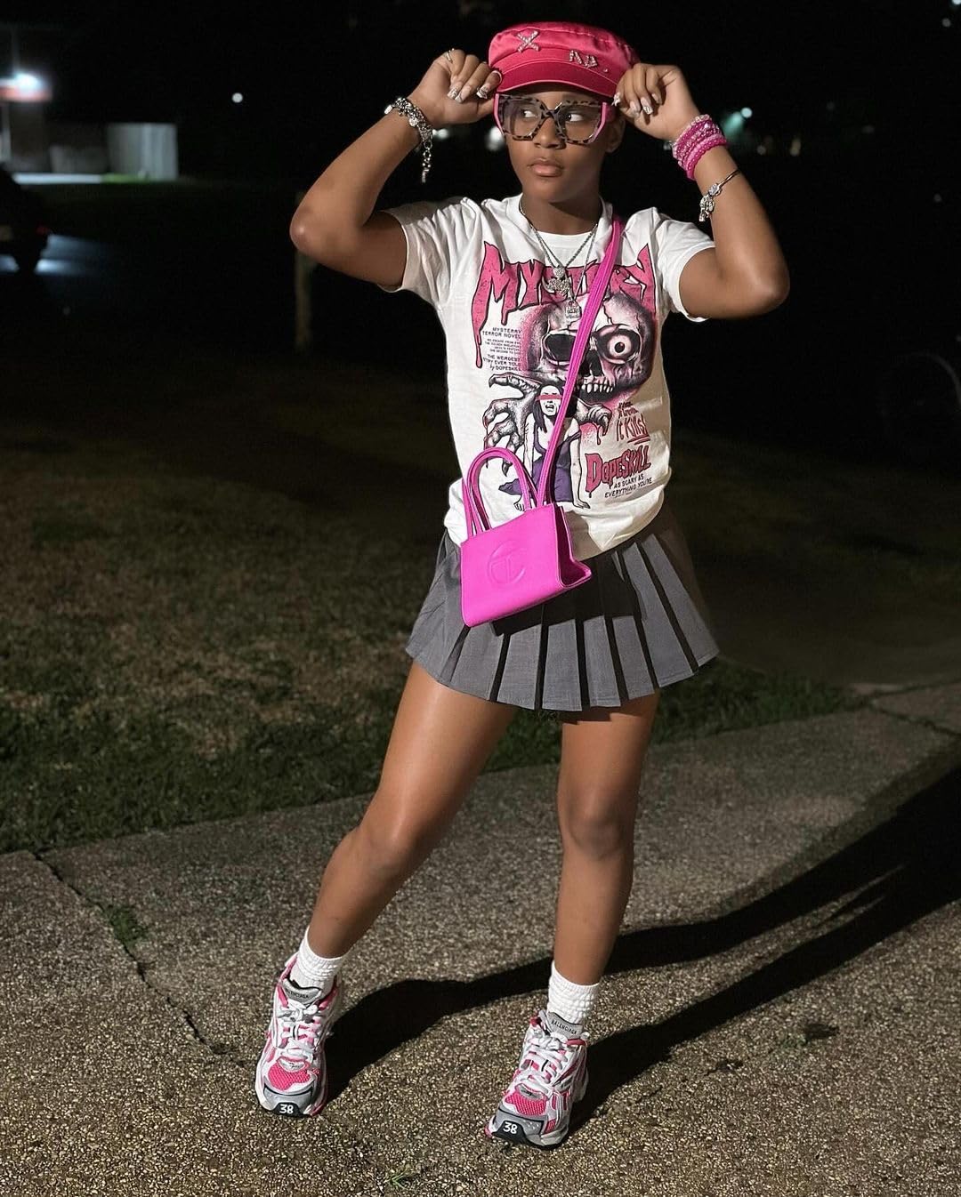 Graffiti Sneaker Matching unisex T-shirt