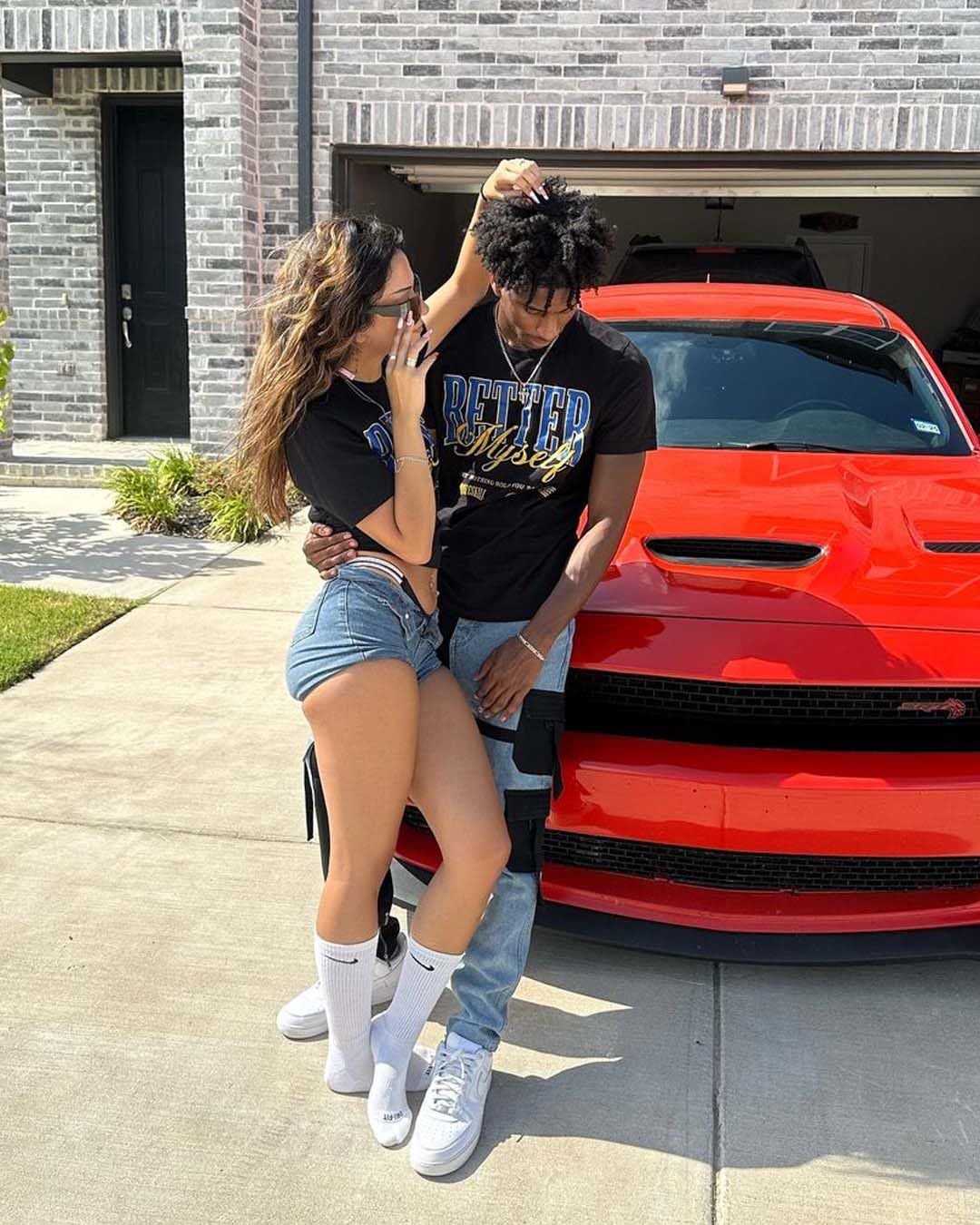 Graffiti Sneaker Matching unisex T-shirt