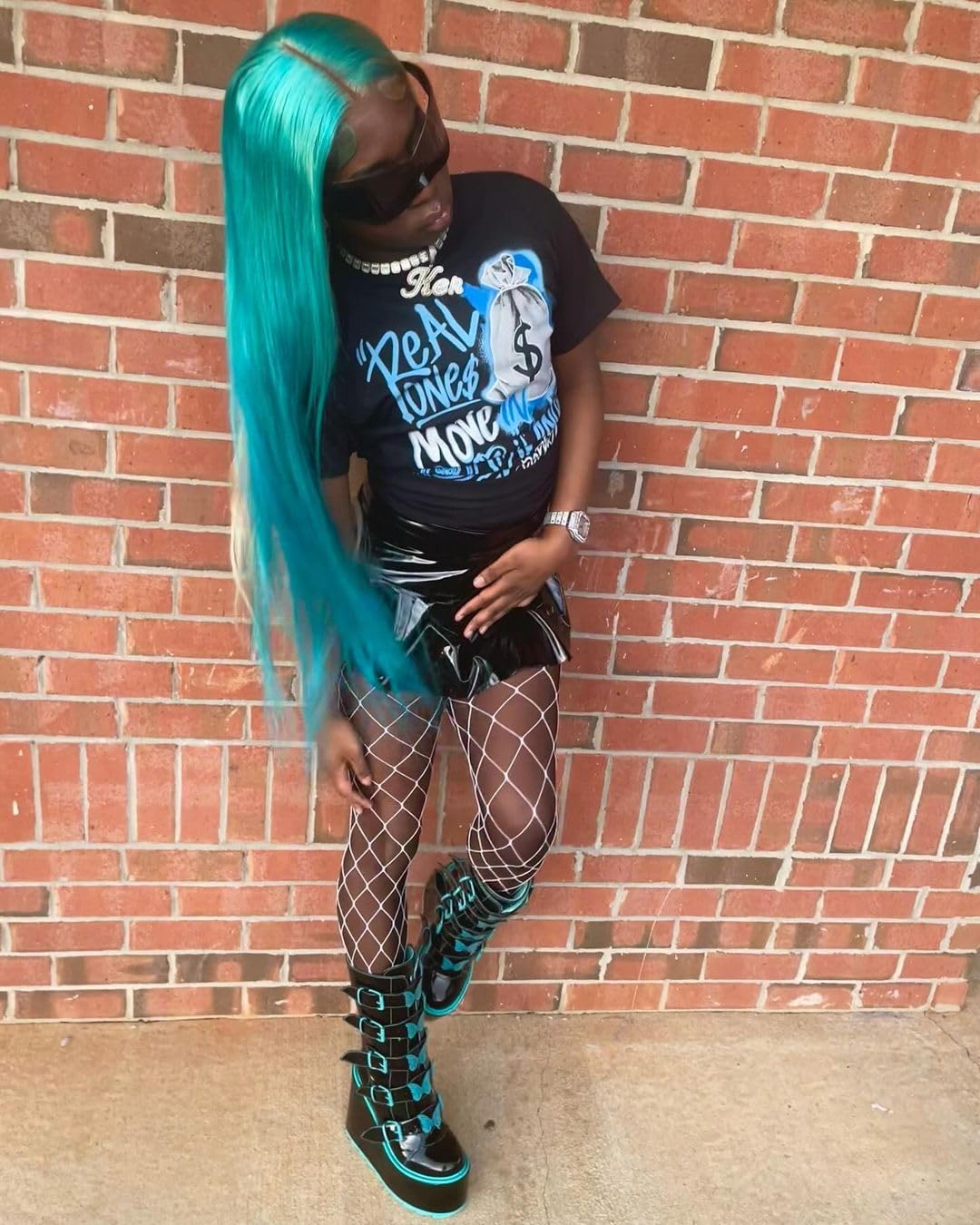 Graffiti Sneaker Matching unisex T-shirt