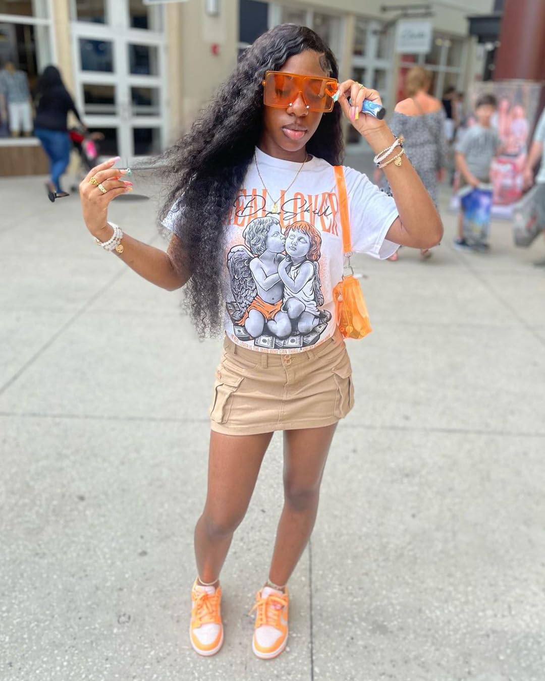 Graffiti Sneaker Matching unisex T-shirt