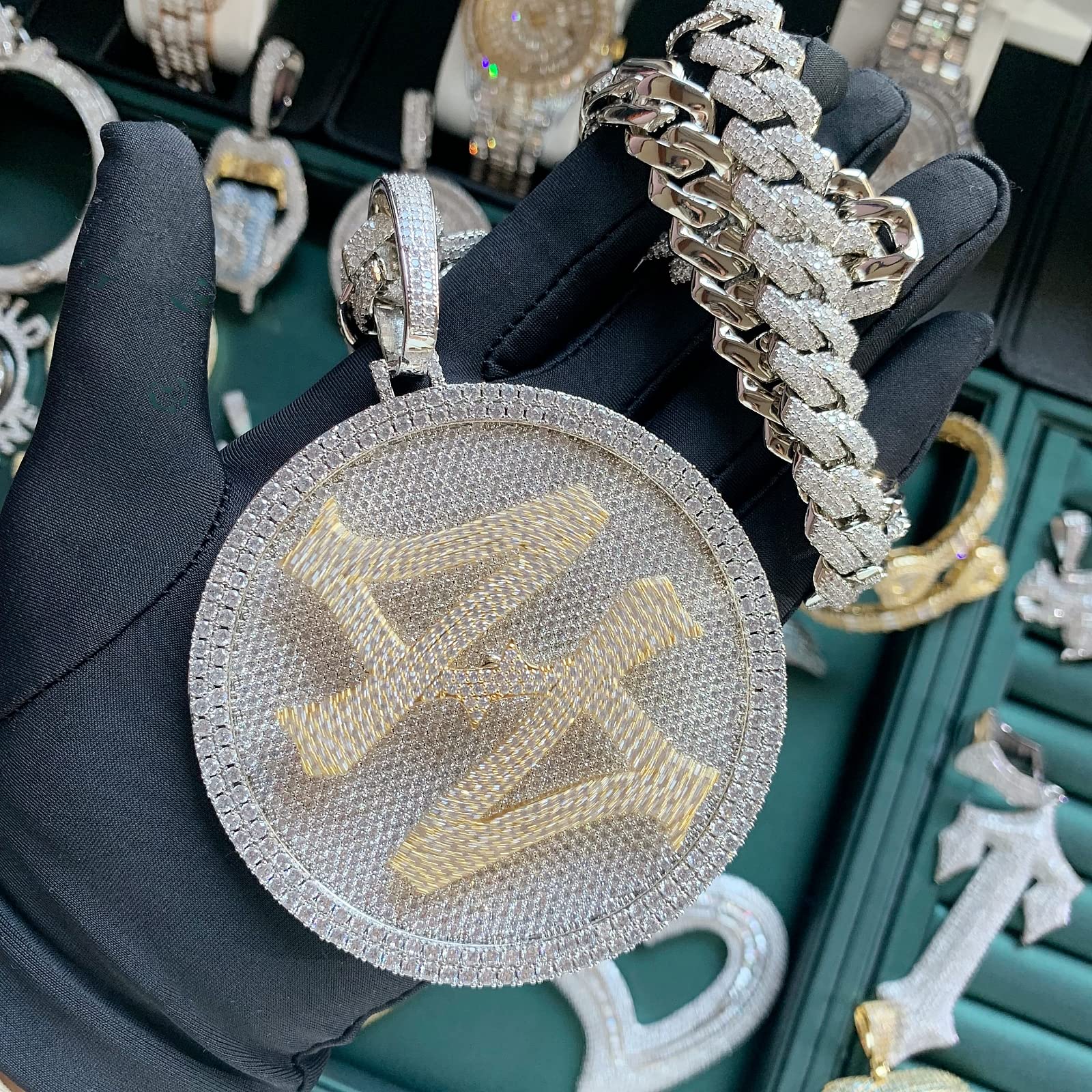 ICE DIAMOND 14K 44 Rotating Pendant with 14mm Cuban Link Chain, crafted in 14K gold with sparkling diamonds for a bold, luxurious look.
